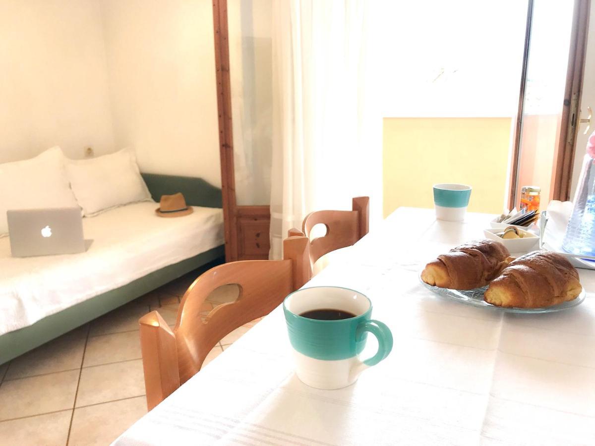Porto Kassiopi Apartments Luaran gambar