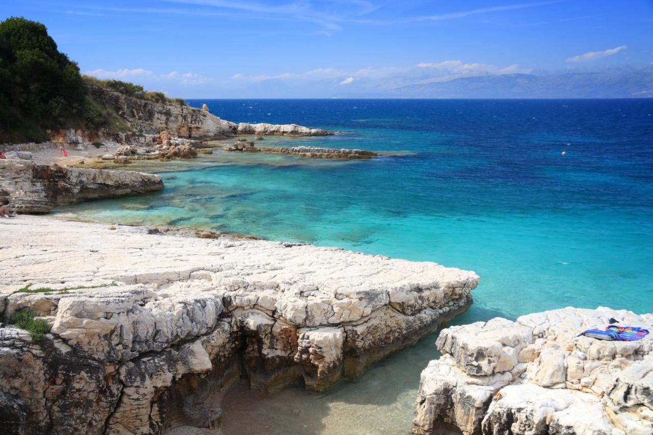 Porto Kassiopi Apartments Luaran gambar